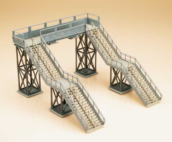 Walk-over-track bridge<br /><a href='images/pictures/Auhagen/11363.jpg' target='_blank'>Full size image</a>